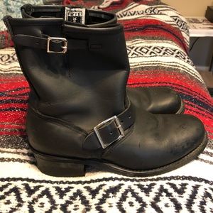 Women’s Frye Engineer Boots 8R
